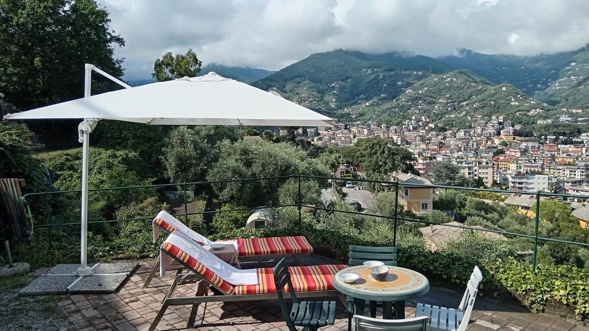 Villa Sunrise à Rapallo 0*,