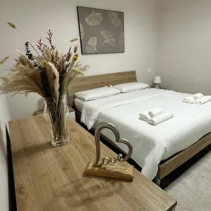 Edens House Con Parcheggio Privato Gratuito Appartement